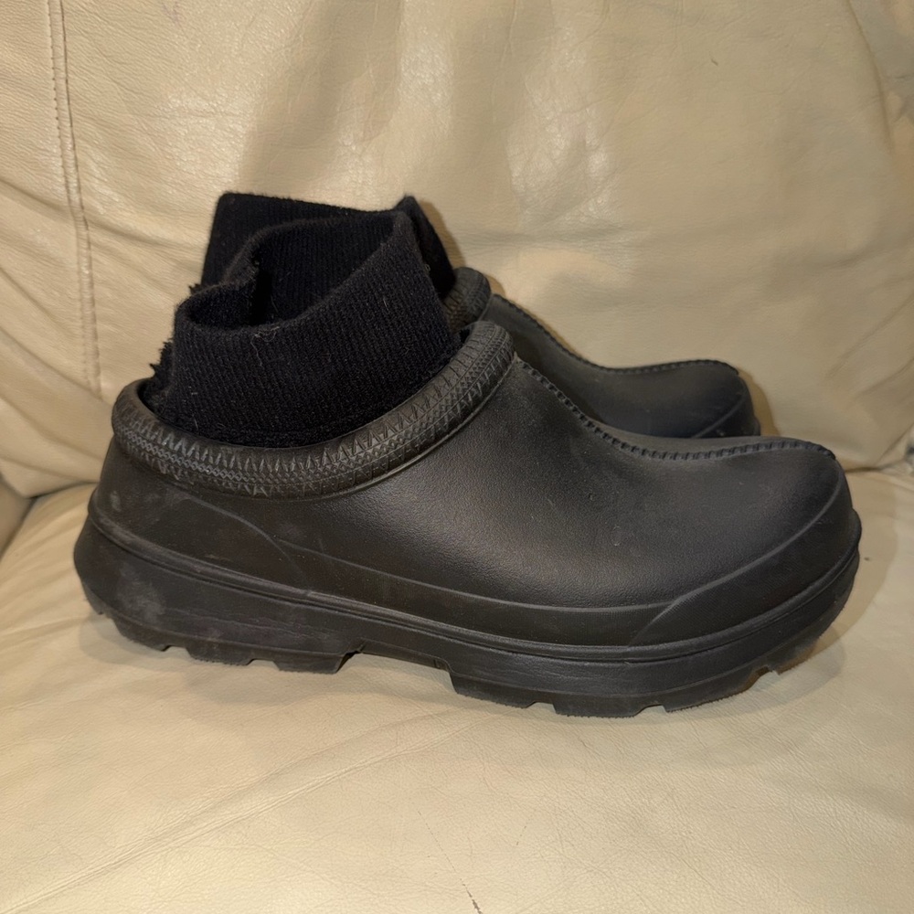 UGG Tasman Rain Boots